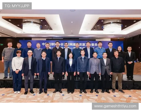 华体足球比分网分析其在行业中的竞争优势和未来发展方向